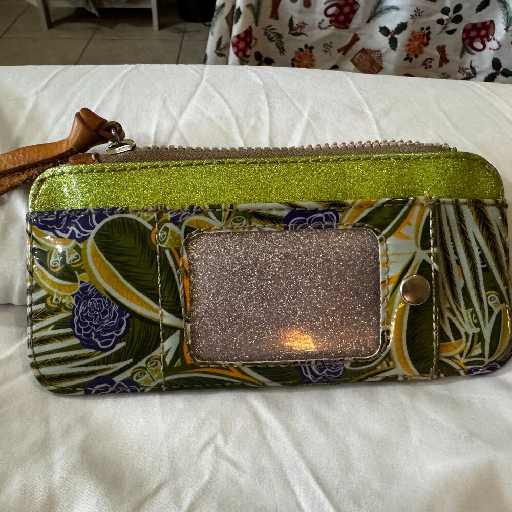Consuela Wallet and Card Organizer